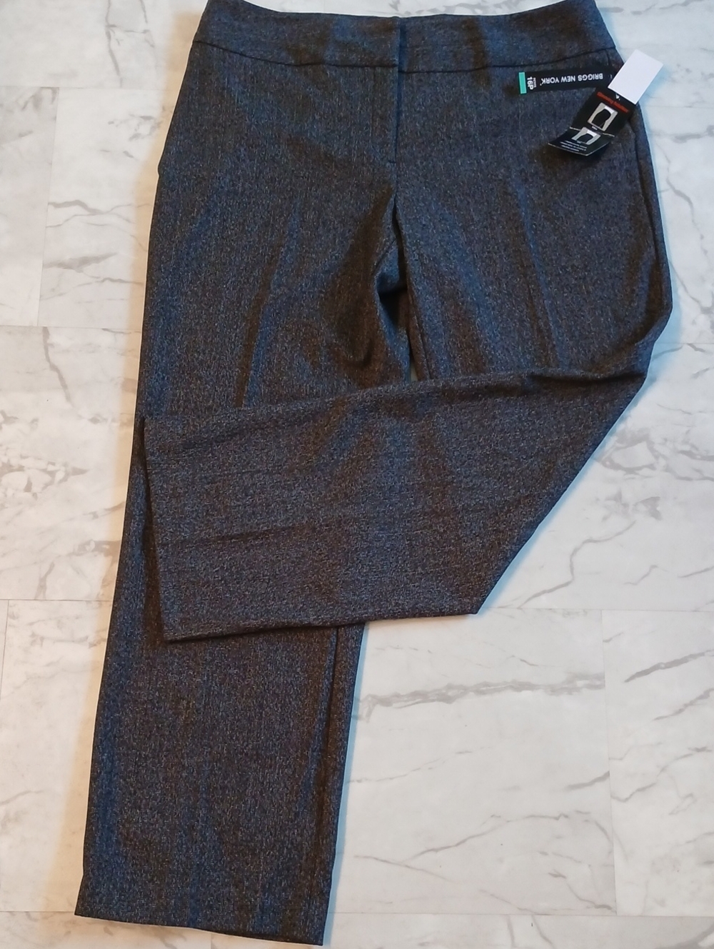 Briggs N.Y. Black/White Twill Weave Slimming Solution Slacks 16P